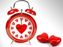 Парні годинники до Дня всіх закоханих